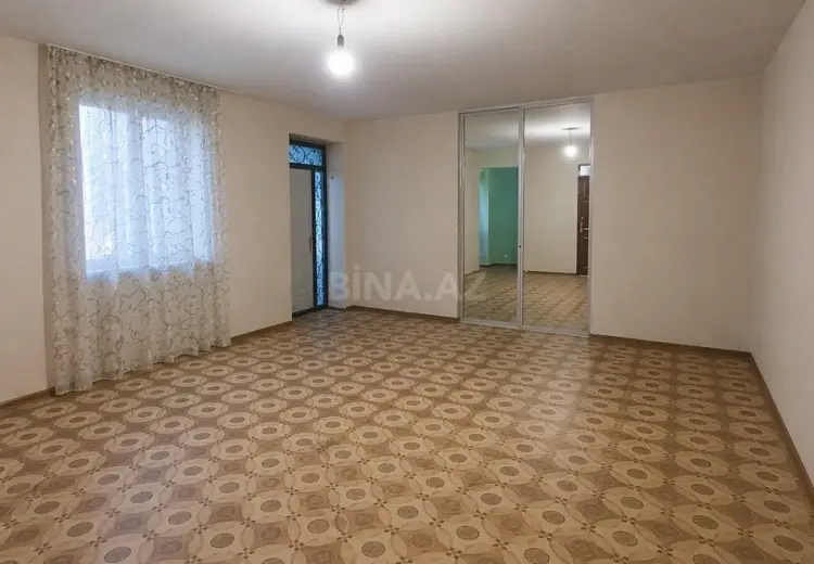 285 m² Obyekt / Ofis Satılır, Sumqayıt