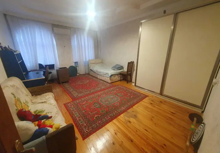 285 m² Obyekt / Ofis Satılır, Sumqayıt