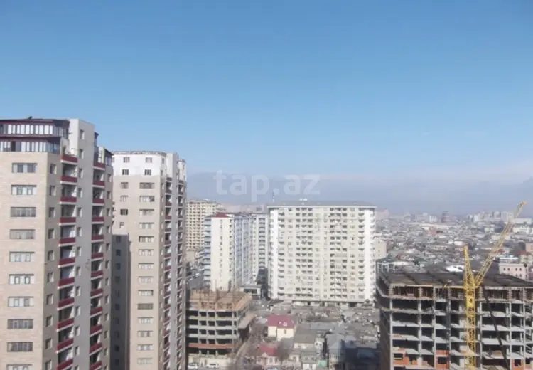 5 otaqlı mənzil , Bakı