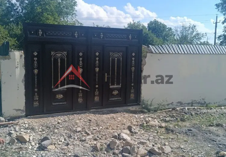 5 sot Torpaq Satılır, Qəbələ