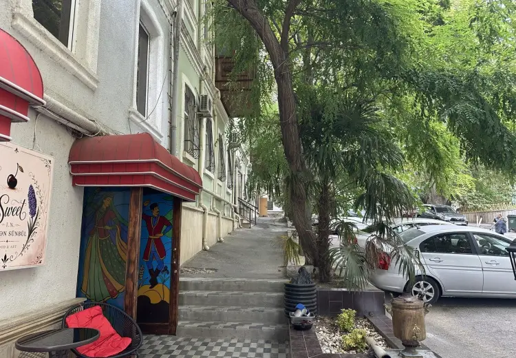 80 m² Obyekt / Ofis Satılır, Səbail, Bakı