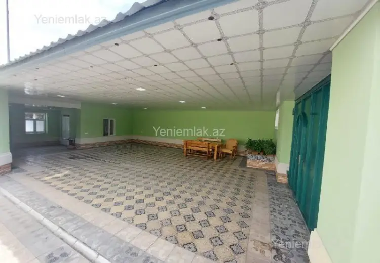 10 otaqlı mənzil Satılır, Quba