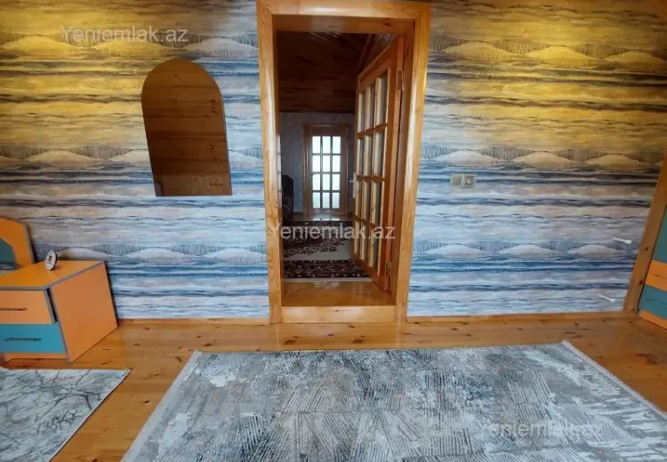 10 otaqlı mənzil Satılır, Quba