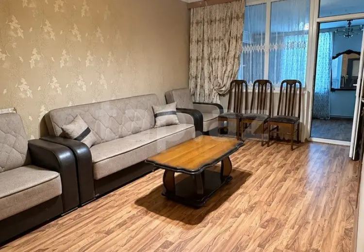 600 AZN - 3 otaqlı mənzil Kirayə (aylıq), Bakı