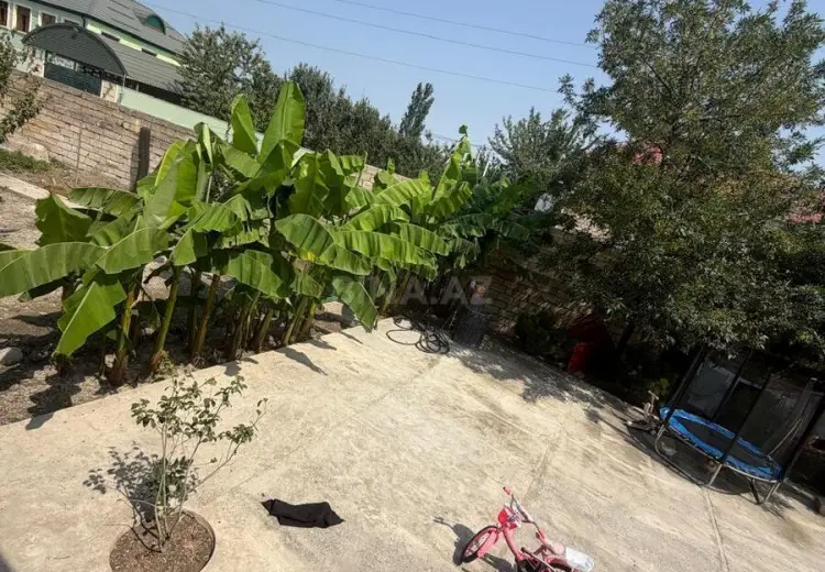 5 otaqlı mənzil Satılır, Quba