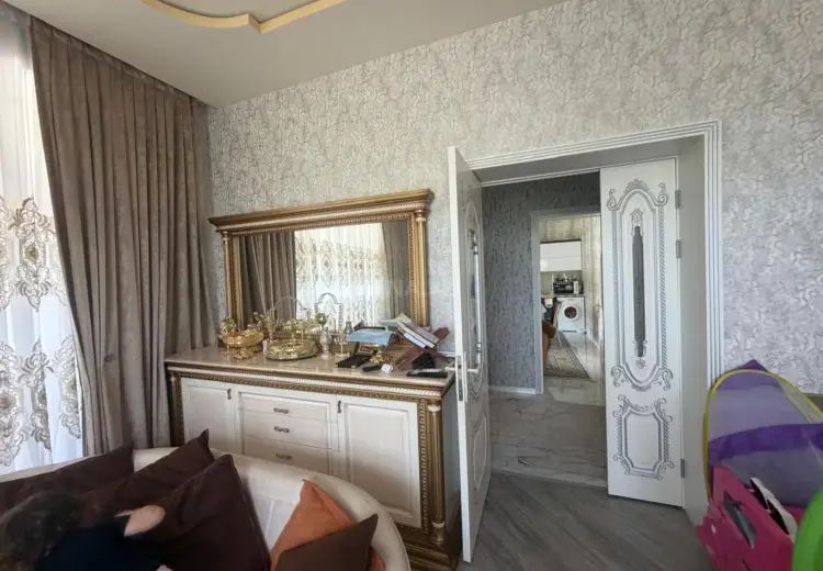 5 otaqlı mənzil Satılır, Quba