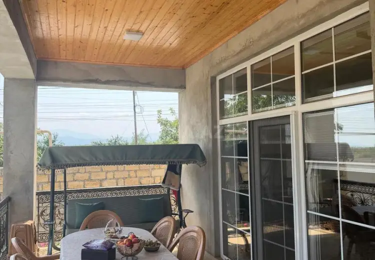 5 otaqlı mənzil Satılır, Quba