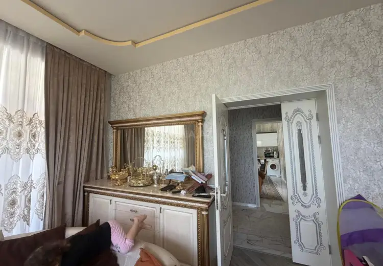 5 otaqlı mənzil Satılır, Quba