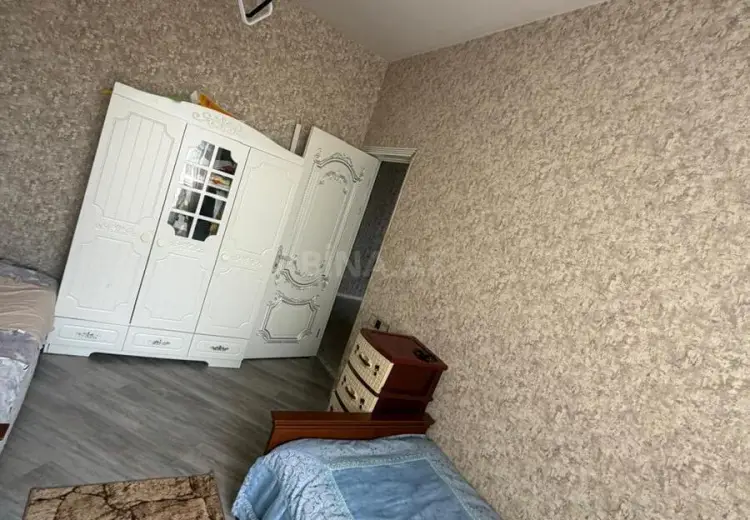 5 otaqlı mənzil Satılır, Quba