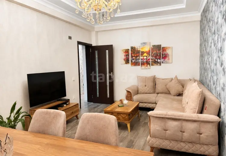 2 otaqlı mənzil , Bakı