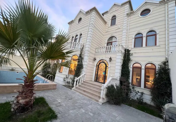 6 otaqlı mənzil , Xırdalan