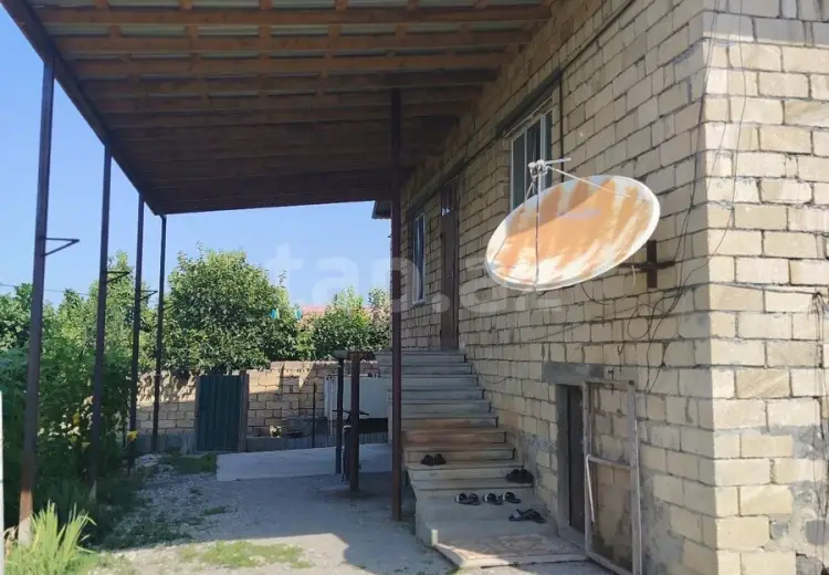 4 otaqlı mənzil , Şəki