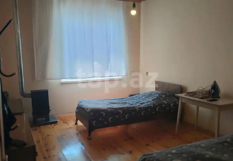 4 otaqlı mənzil , Şəki