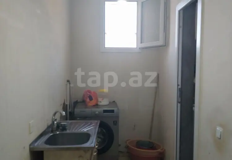 4 otaqlı mənzil , Şəki
