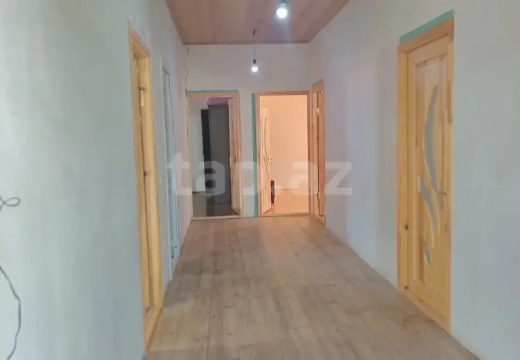 4 otaqlı mənzil , Şəki
