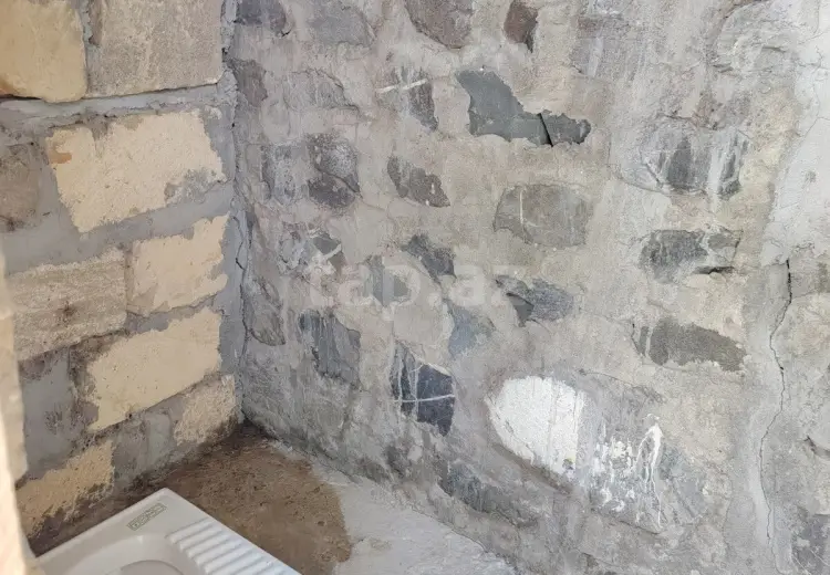 3 otaqlı mənzil , Şəki