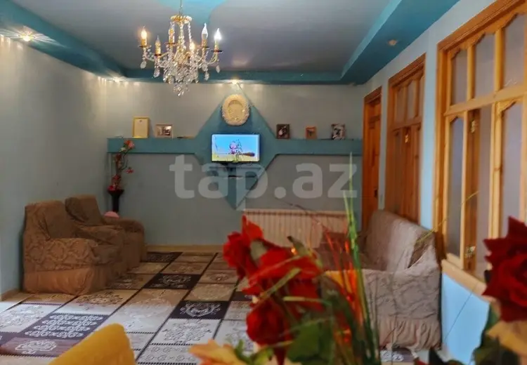 3 otaqlı mənzil , Şəki