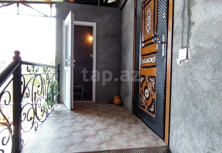 3 otaqlı mənzil , Şəki