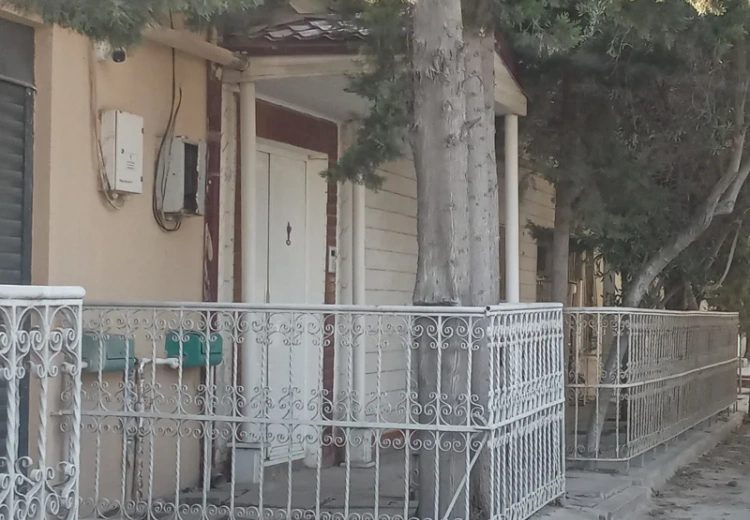 6 otaqlı mənzil Satılır, Əmircan qəs., Suraxanı, Bakı