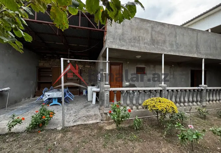 7 otaqlı mənzil Satılır, Gəncə