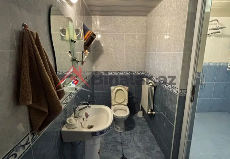 7 otaqlı mənzil Satılır, Gəncə