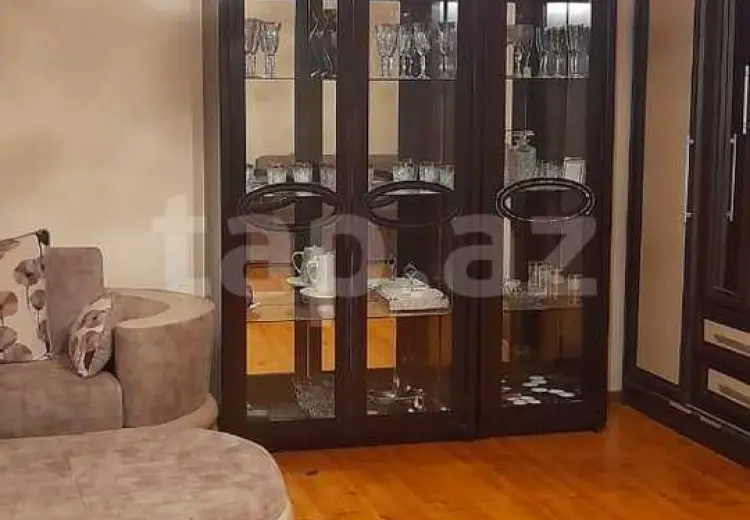 5 otaqlı mənzil , Bakı