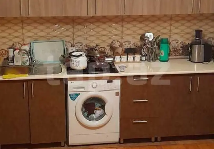 5 otaqlı mənzil , Bakı