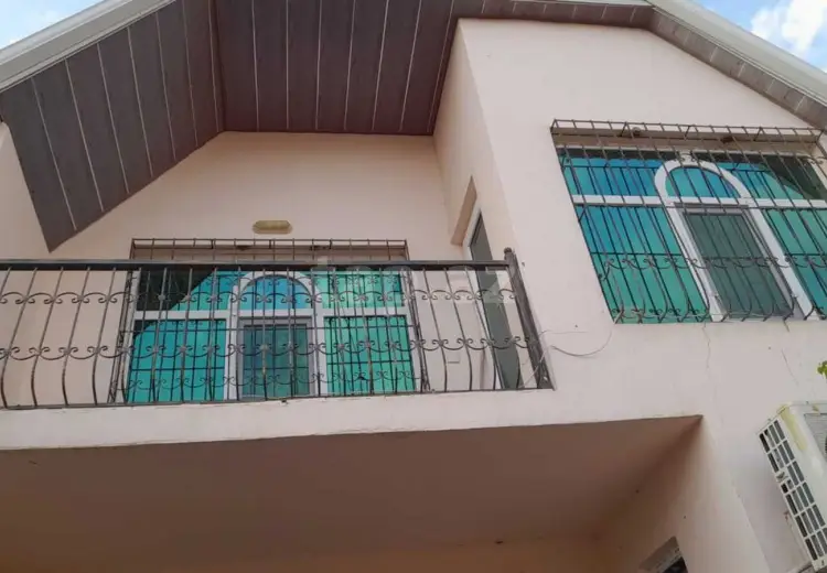 5 otaqlı mənzil , Bakı