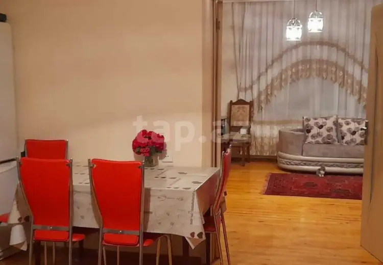 5 otaqlı mənzil , Bakı