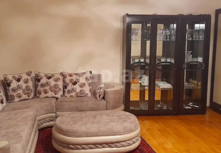 5 otaqlı mənzil , Bakı