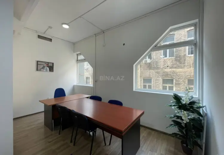 60 m² Obyekt / Ofis Kirayə (aylıq), Nizami, Bakı
