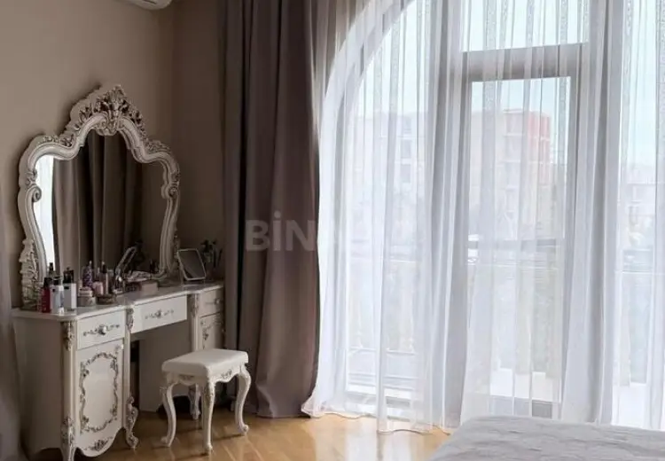 6 otaqlı mənzil Satılır, Şıxov qəs., Səbail, Bakı