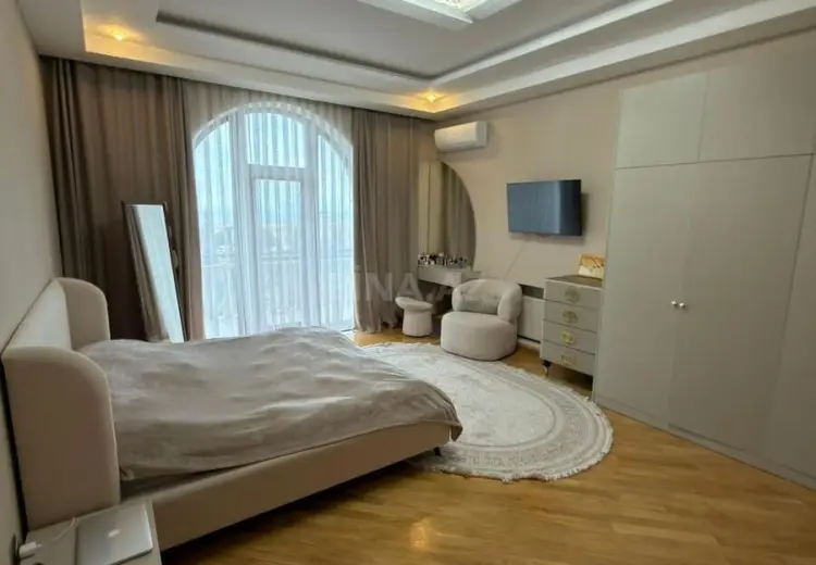 6 otaqlı mənzil Satılır, Şıxov qəs., Səbail, Bakı