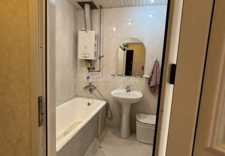 2 otaqlı mənzil Satılır, Əhmədli, Xətai, Bakı
