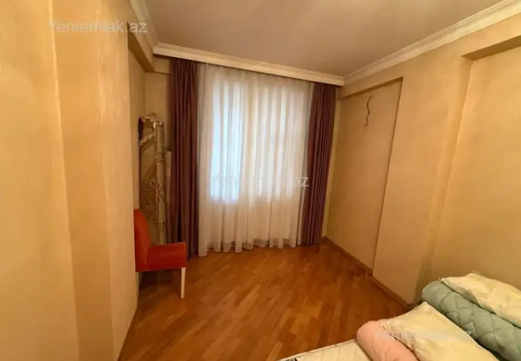 900 AZN - 3 otaqlı mənzil Kirayə (aylıq), Yasamal qəs., Yasamal, Bakı