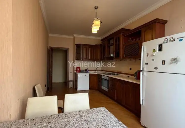 415 000 AZN - 3 otaqlı mənzil Satılır, Yasamal qəs., Nizami, Bakı
