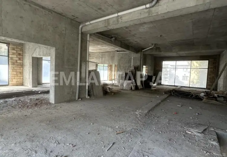 1 355 000 AZN - 610 m² Obyekt / Ofis Satılır, Nəsimi, Bakı