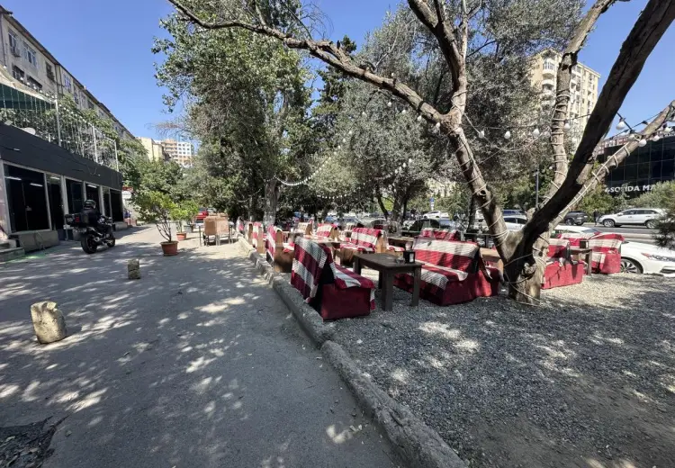 780 000 AZN - 400 m² Obyekt / Ofis Satılır, 4-cü mikrorayon, Nəsimi, Bakı