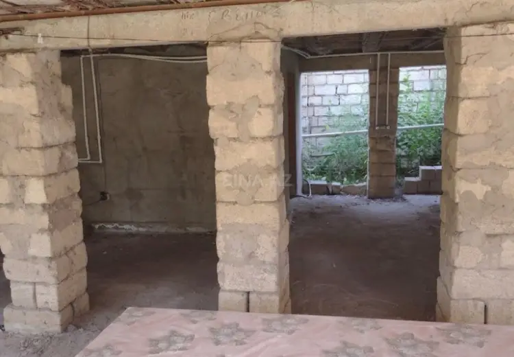 100 000 AZN - 4 otaqlı mənzil Satılır, Sabirabad