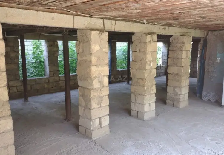 100 000 AZN - 4 otaqlı mənzil Satılır, Sabirabad