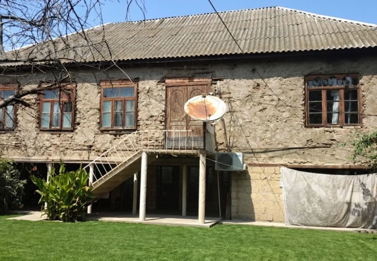 100 000 AZN - 4 otaqlı mənzil Satılır, Sabirabad
