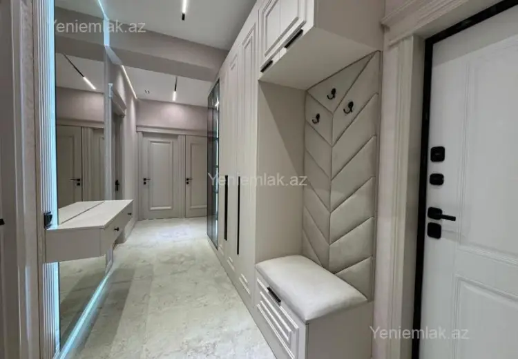 305 000 AZN - 3 otaqlı mənzil Satılır, 8-ci kilometr, Nizami, Bakı