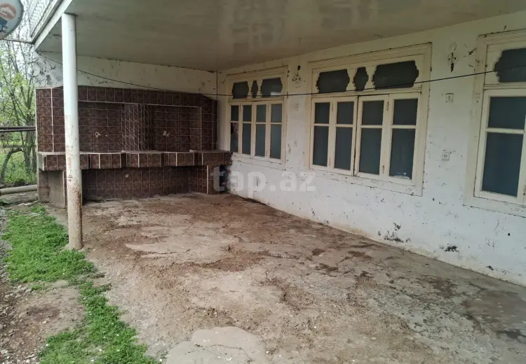 40 000 AZN - 5 otaqlı mənzil , Cəlilabad