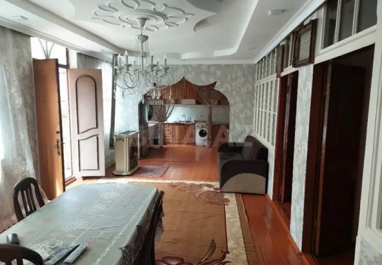 80 AZN - 5 otaqlı mənzil Kirayə (aylıq), Zaqatala