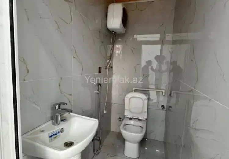 800 AZN - 30 m² Obyekt / Ofis Kirayə (aylıq), Nəsimi, Bakı