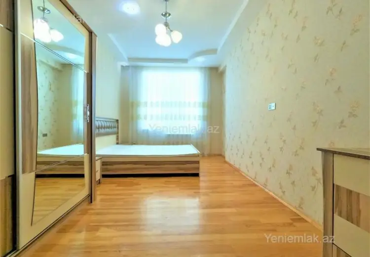 1 100 AZN - 3 otaqlı mənzil Kirayə (aylıq), Nizami, Bakı