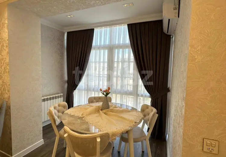 3 otaqlı mənzil Kirayə (aylıq), İçəri şəhər, Səbail, Bakı