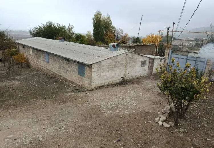 60 000 AZN - 1200 m² Obyekt / Ofis Satılır, Siyəzən