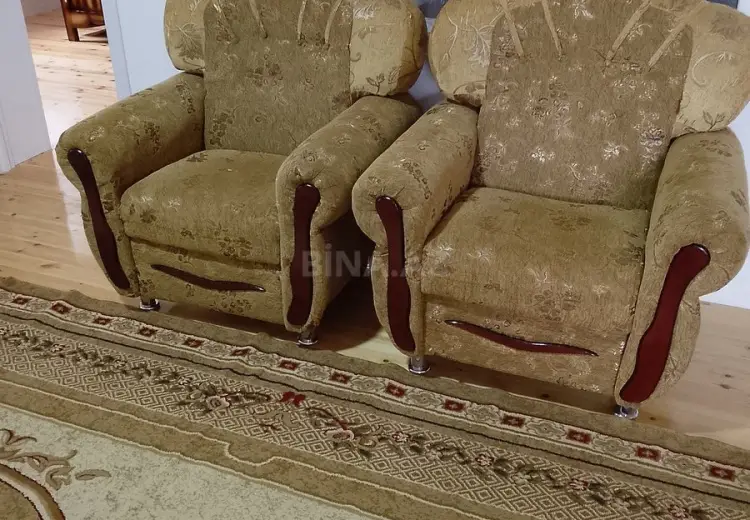 100 AZN - 3 otaqlı mənzil Kirayə (aylıq), Qazax