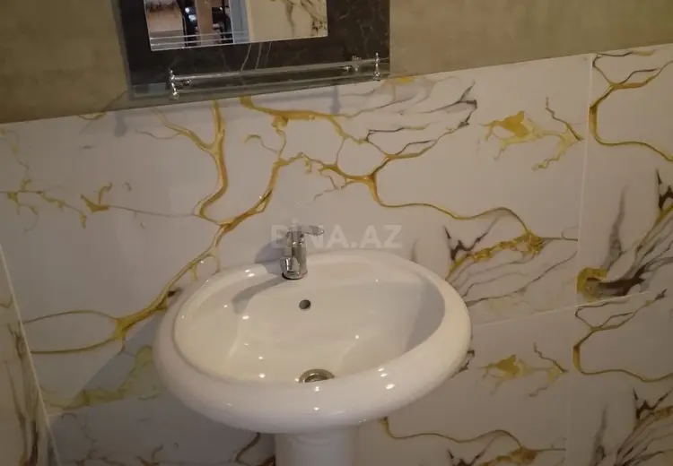 100 AZN - 3 otaqlı mənzil Kirayə (aylıq), Qazax